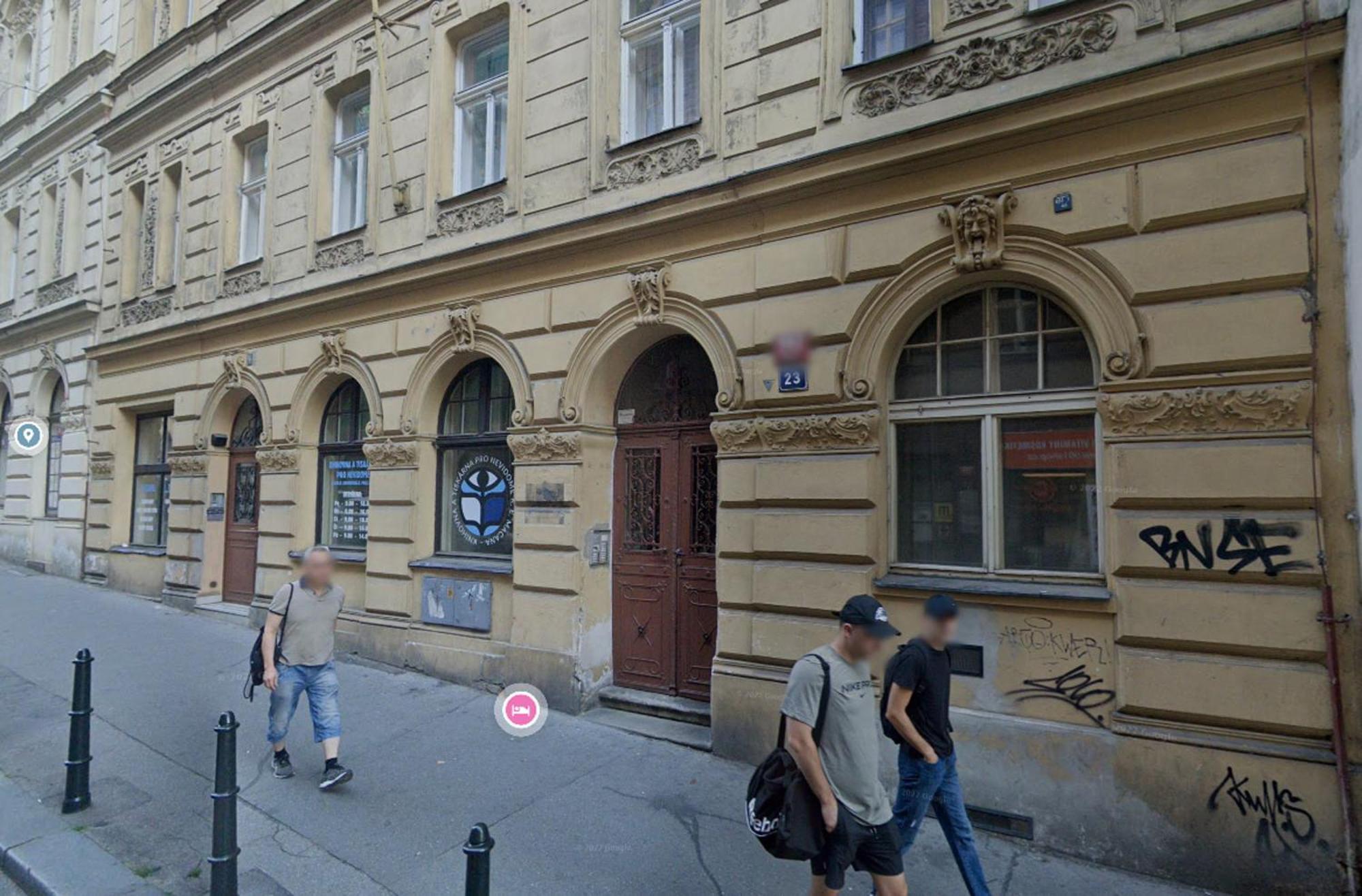 4 Bedrooms 130M2 Apartment At The Main City Square Прага Екстериор снимка